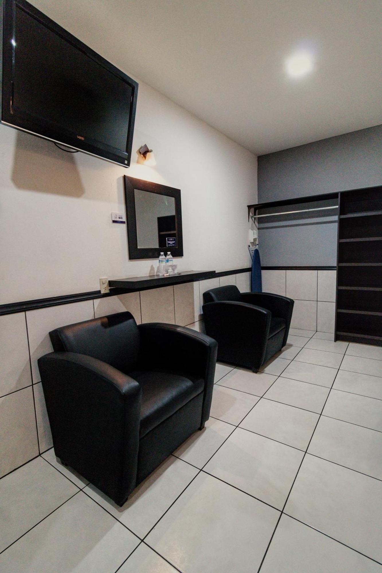Hotel Maioris El Diez Culiacán المظهر الخارجي الصورة