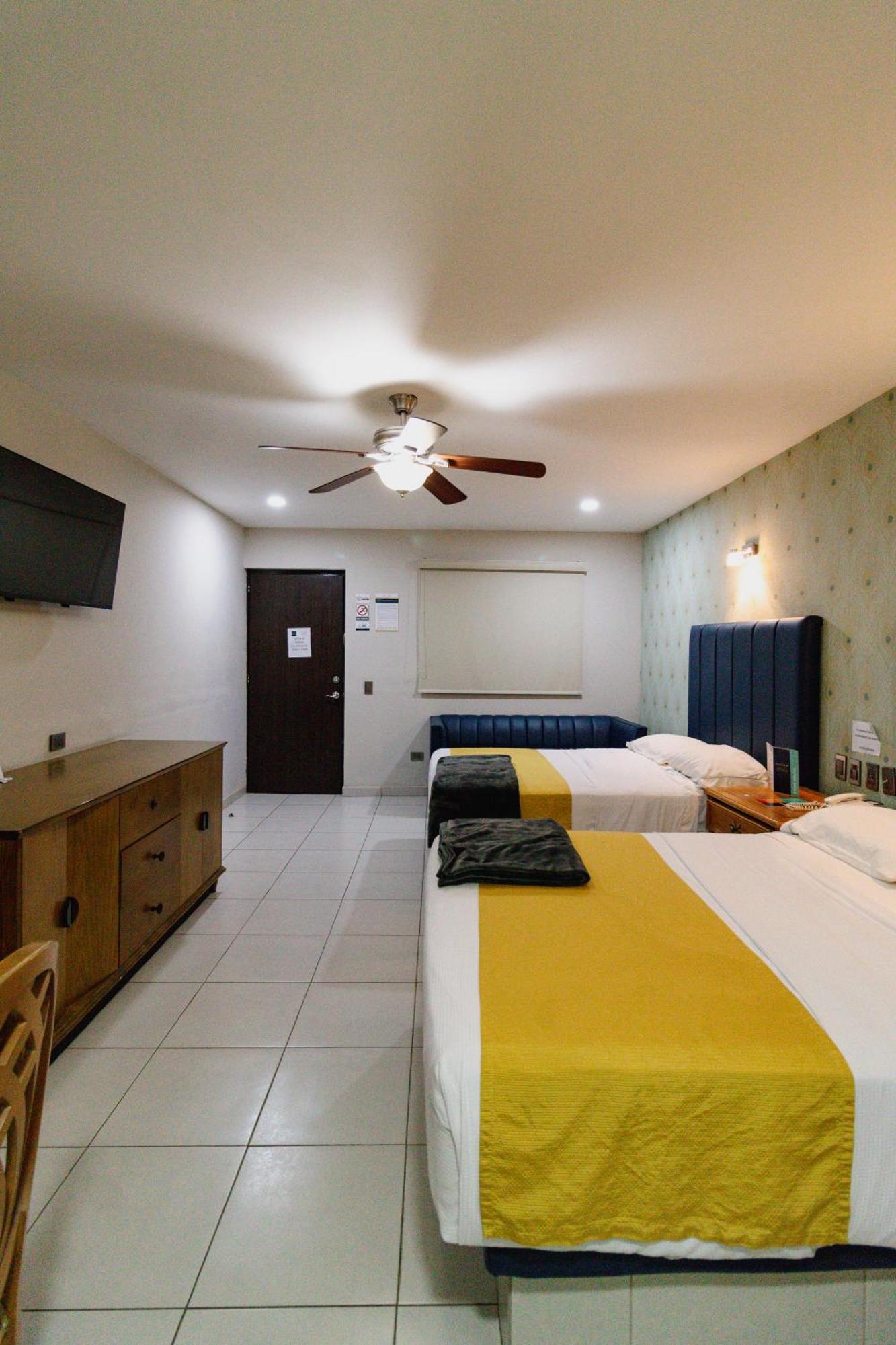 Hotel Maioris El Diez Culiacán المظهر الخارجي الصورة